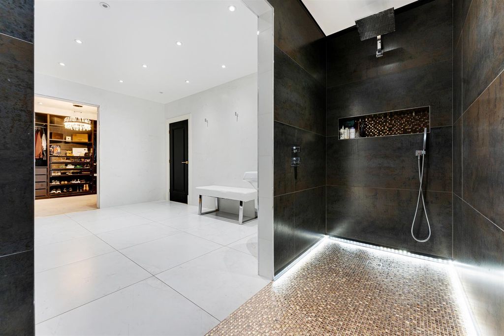 Additional image 49 of 5 bed detached house for saleMassams Lane, Formby L37