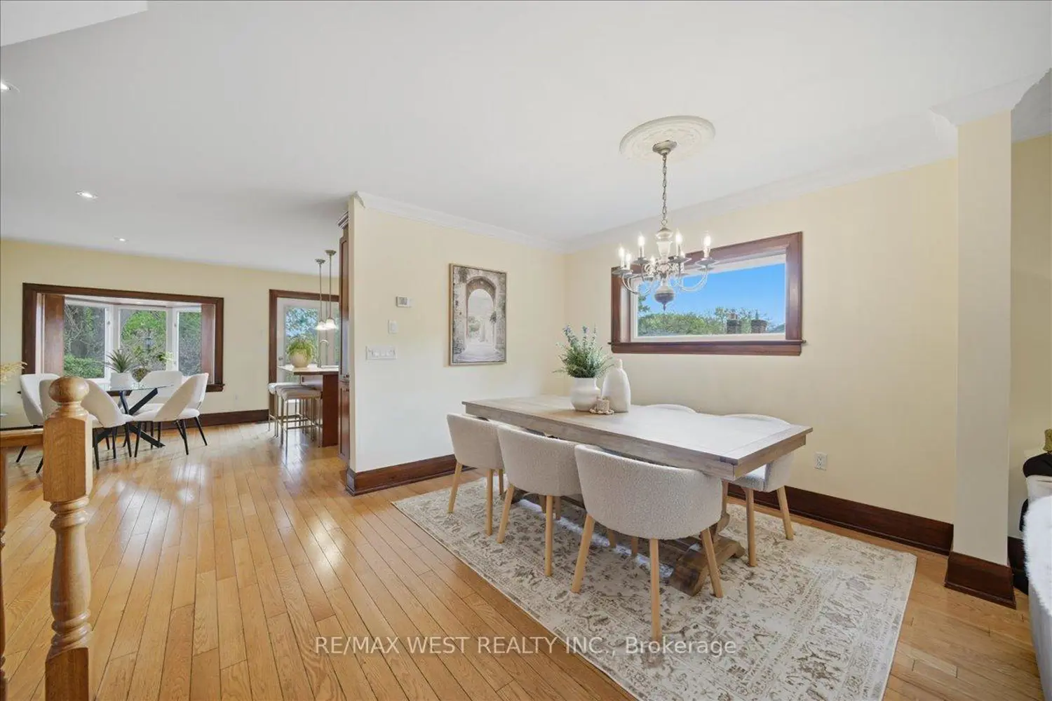 69 Mayfield Avenue photo 5