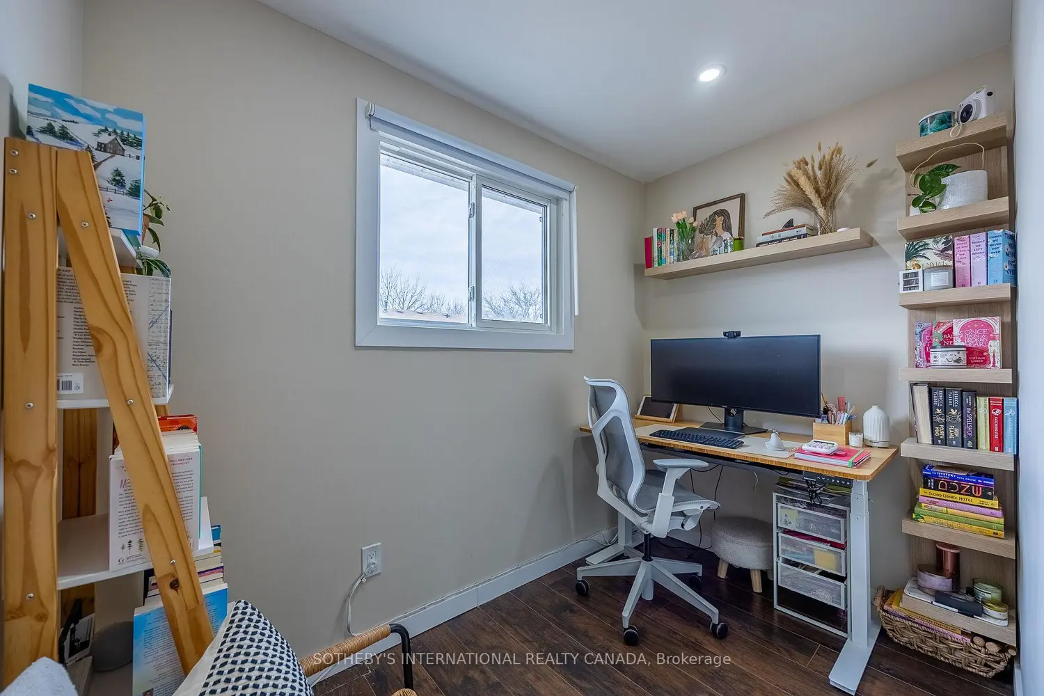 Additional image 8 of 5475 Lakeshore Road 113