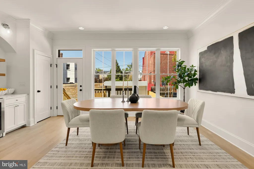 Additional image 15 of 1010 I Street NE, Washington, DC 20002