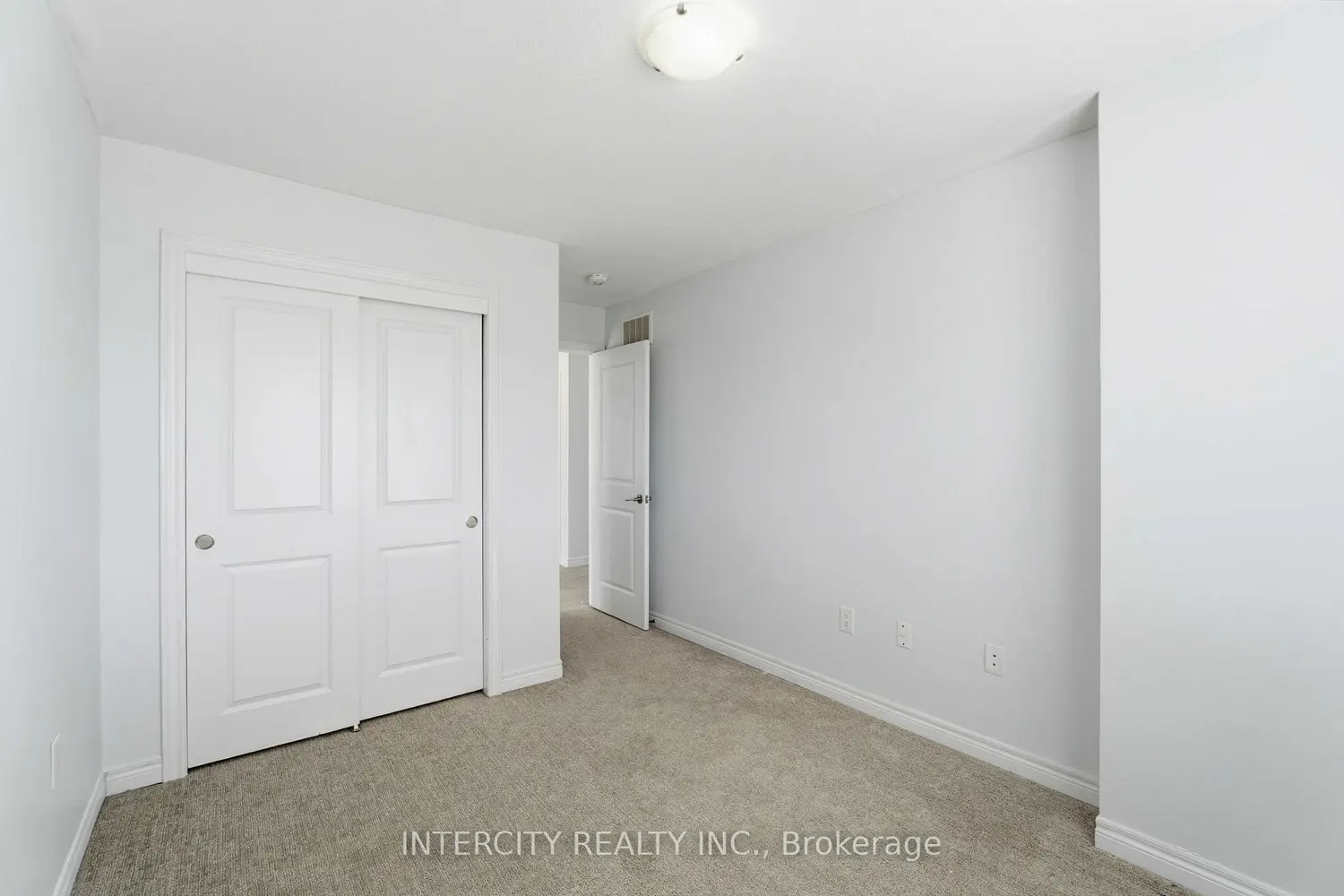 Additional image 15 of 1 Pelican Lane