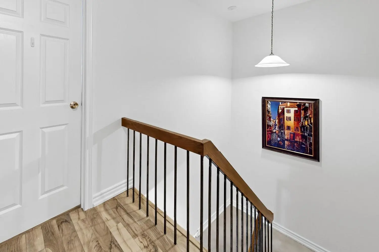 Additional image 9 of 530 Falgarwood Drive 21