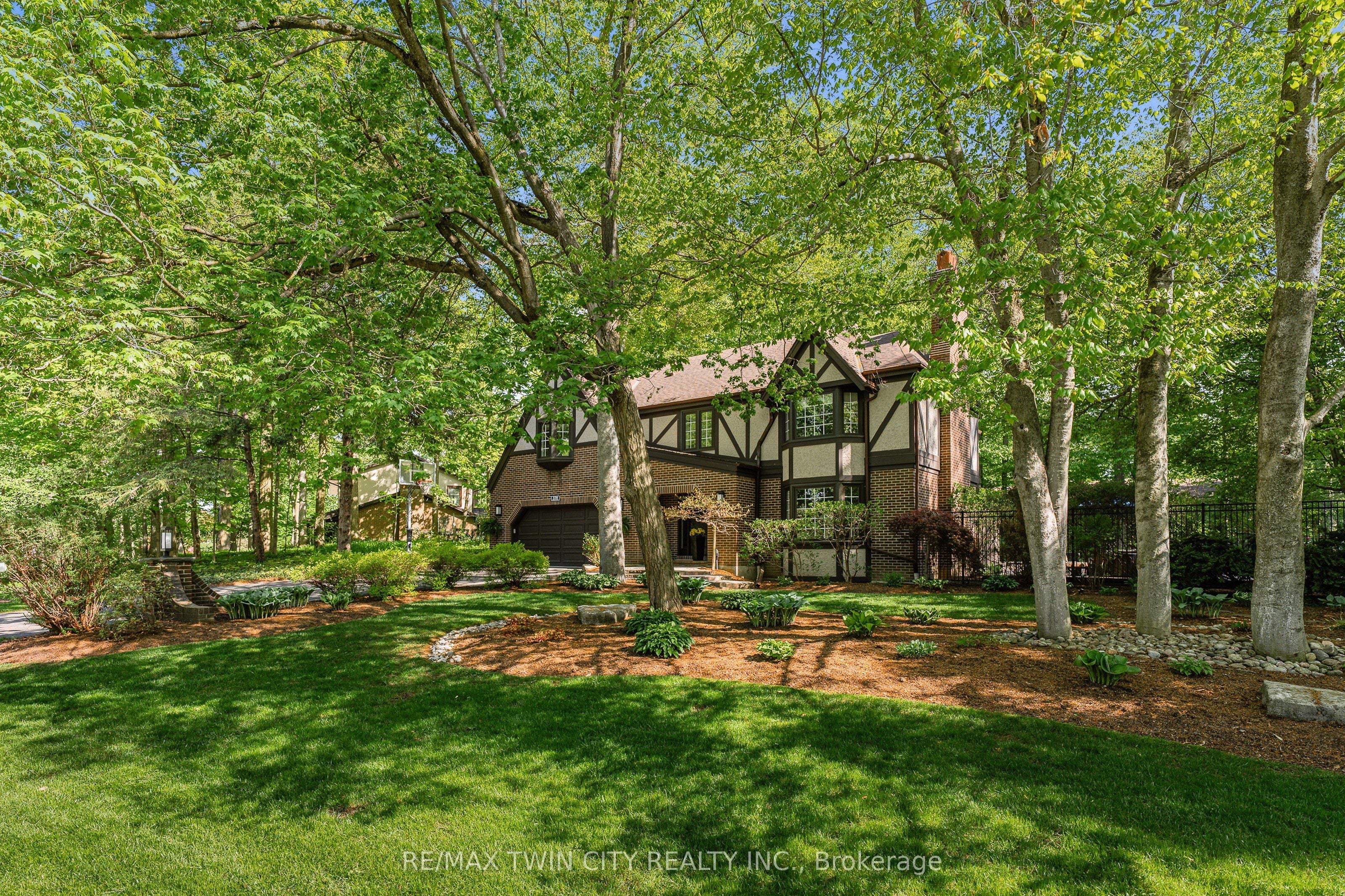 Additional image 6 of 370 Green Acres Drive, Waterloo, ON, N2K 1Z1