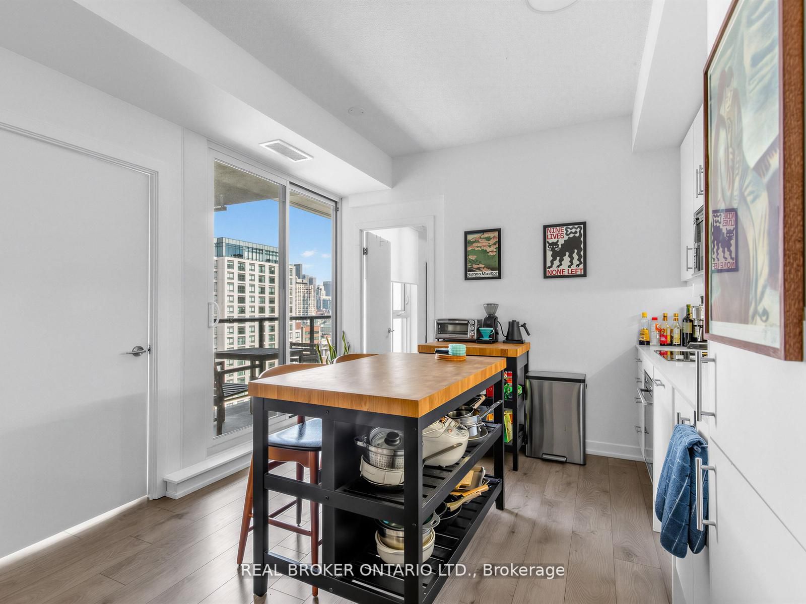 Additional image 5 of 1503-297 College Street, Toronto, ON, M5T 0C2