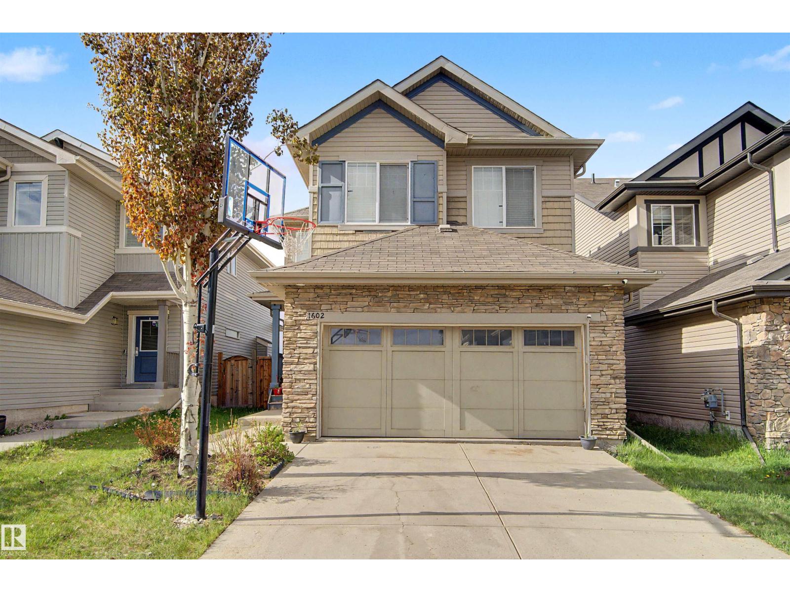 1602 Chapman Way SW, Edmonton, AB, T6W0Z2