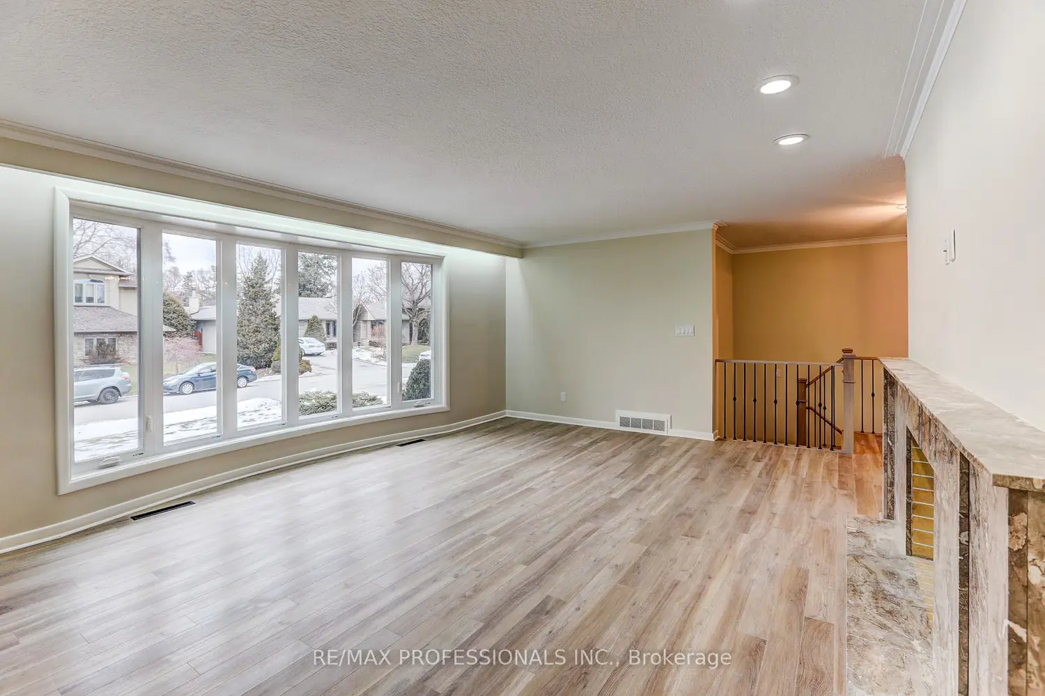 23 Ravensbourne Crescent photo 5