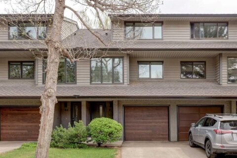 Additional image 7 of 82 Point Drive NW, Calgary, AB, T3B 5B3