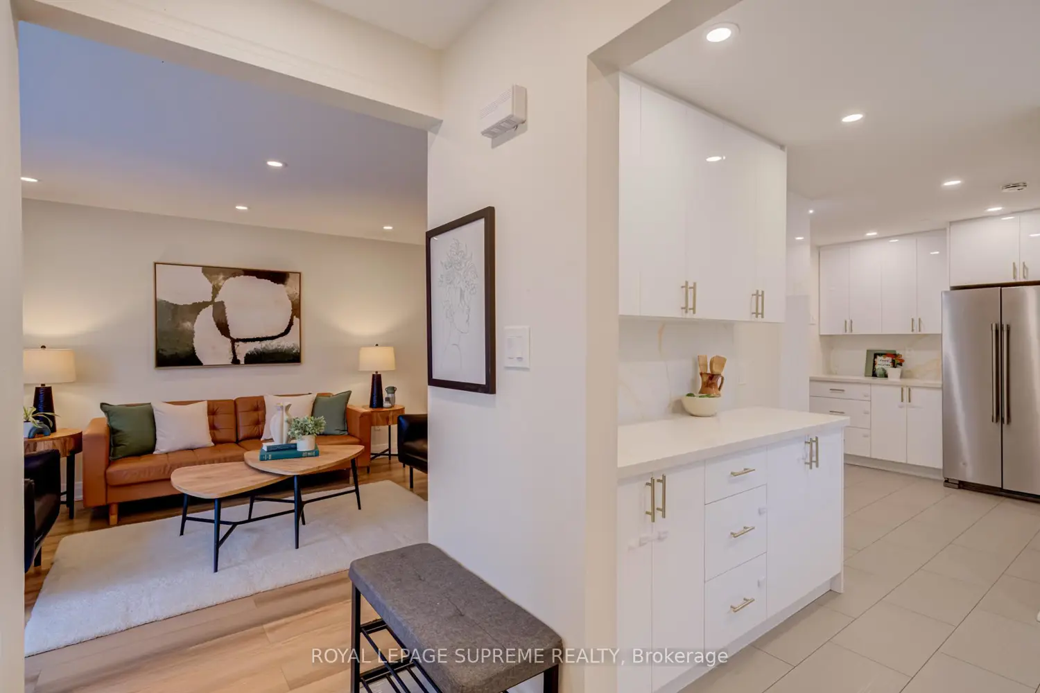 143 Voltarie Crescent photo 3