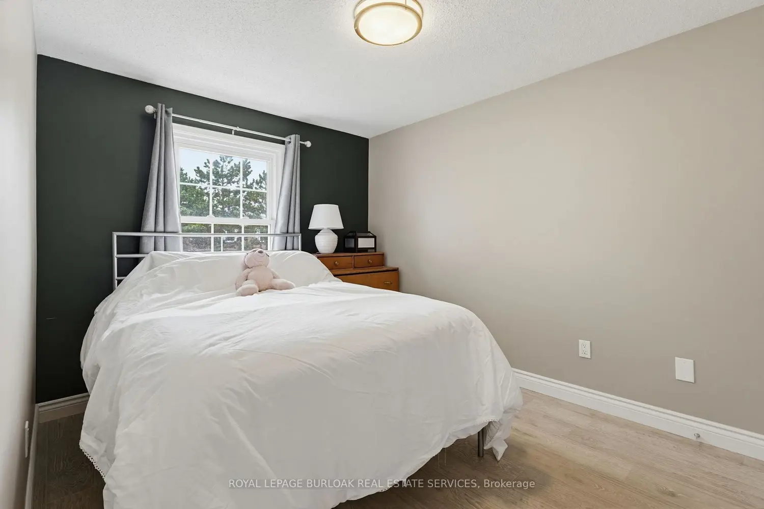 Additional image 18 of 2935 Headon Forest Drive 15