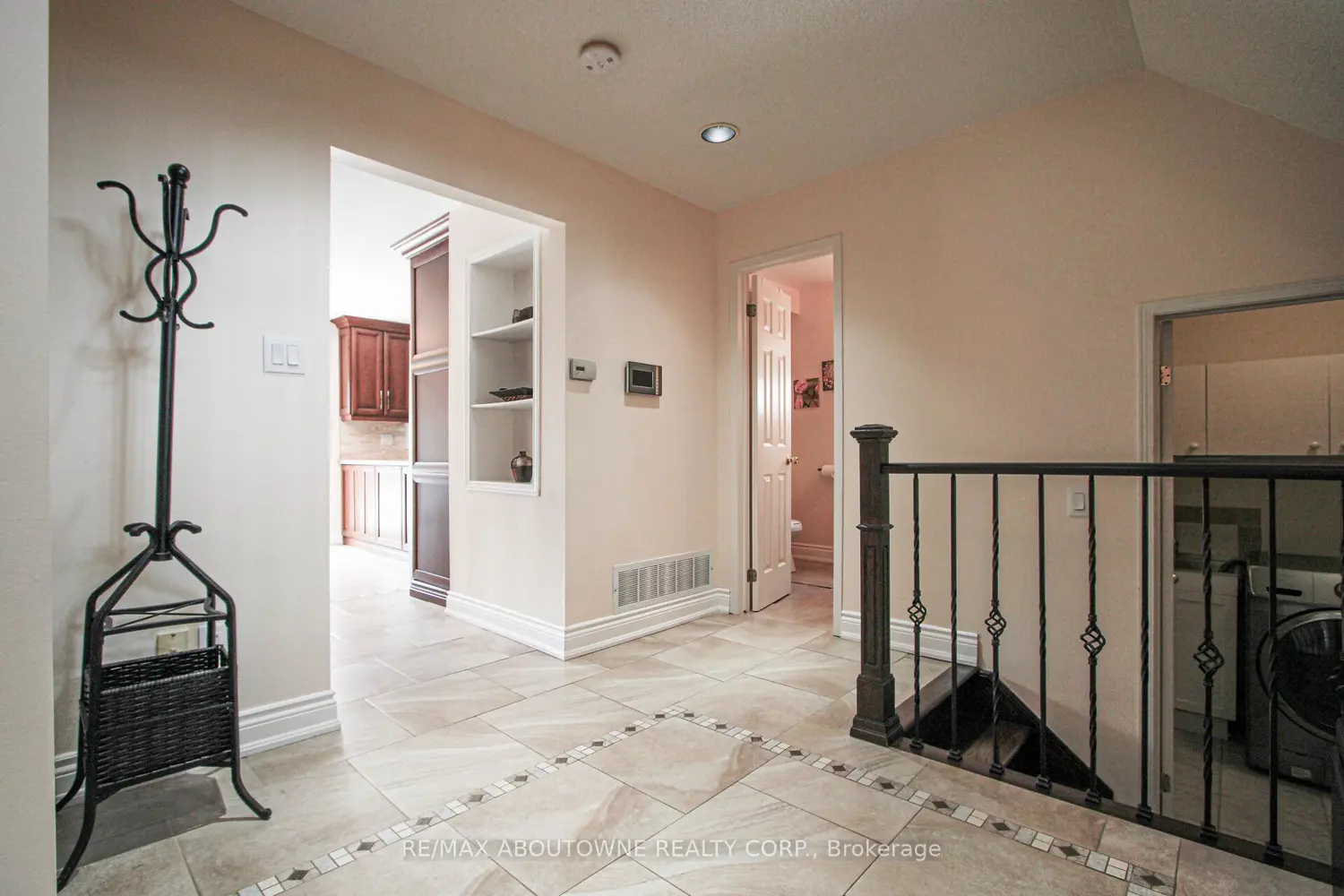 Additional image 3 of 2216 Norfolk Drive