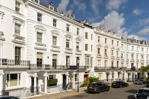 Lansdowne Crescent, Notting Hill W11