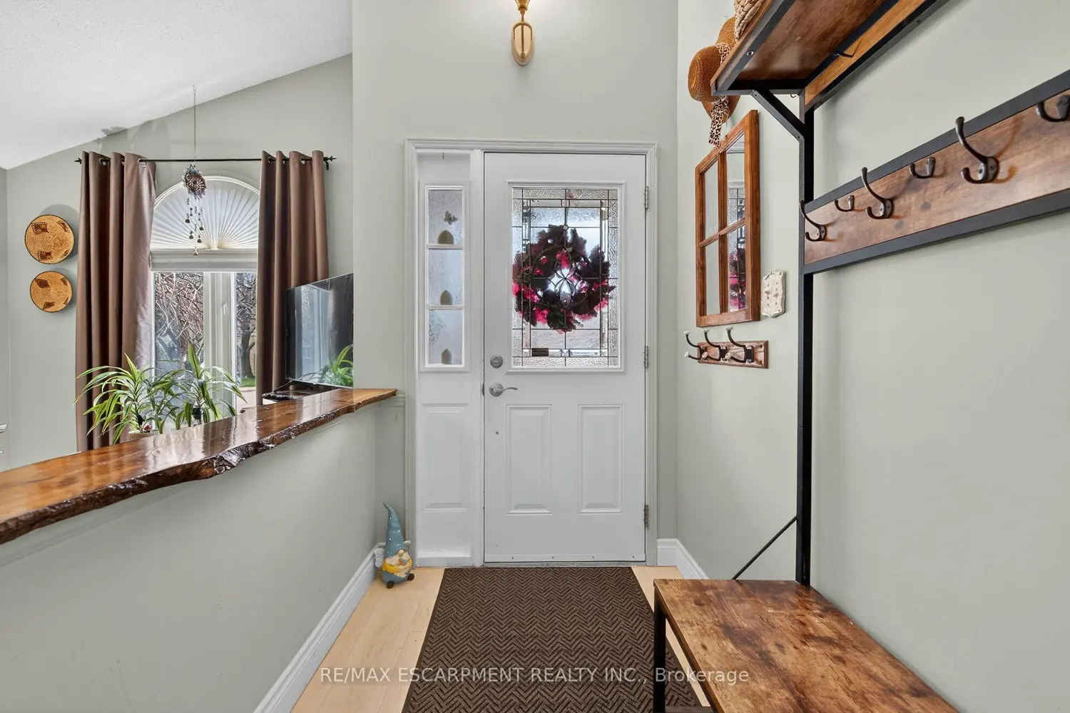 23 Juliebeth Drive