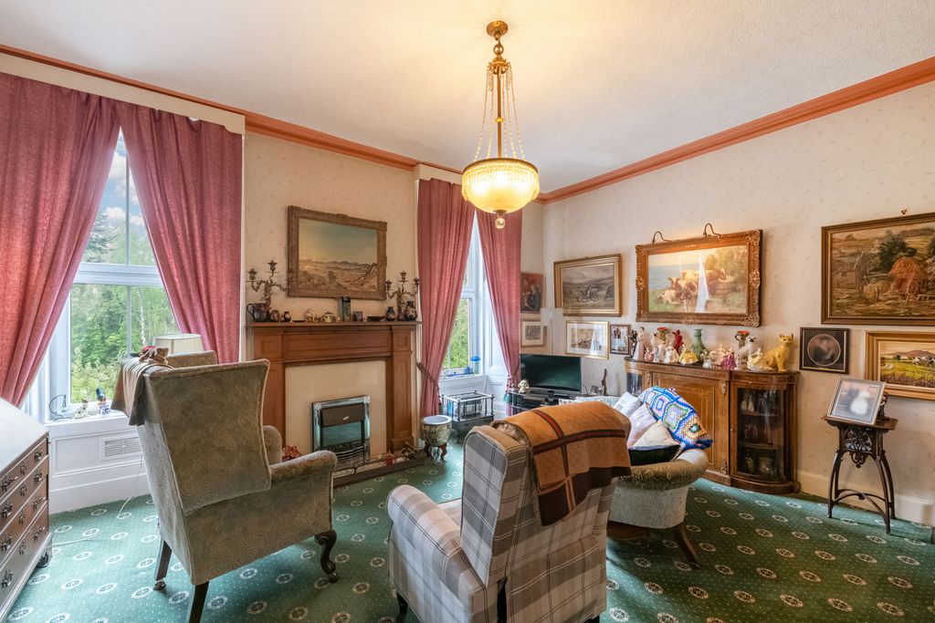 Additional image 2 of 3 bed flat for saleLyon Road, Killin FK21