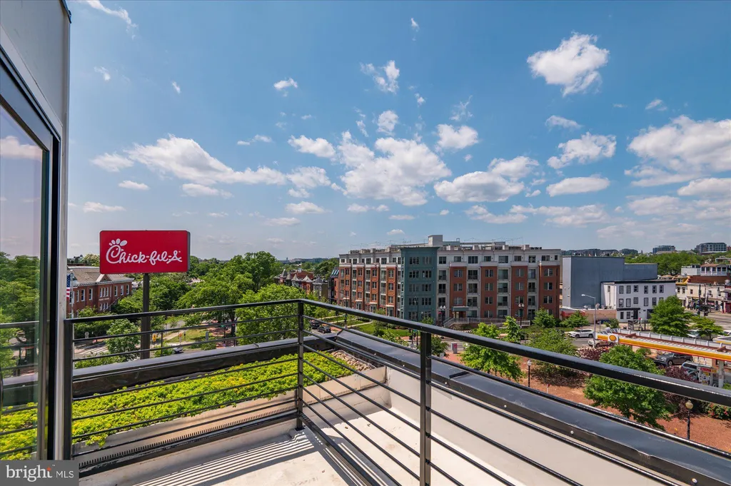 Additional image 28 of 1417 Maryland Avenue NE Unit 3, Washington, DC 20002