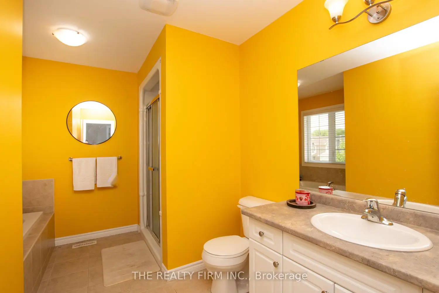 Additional image 9 of 884 Reeves Avenue