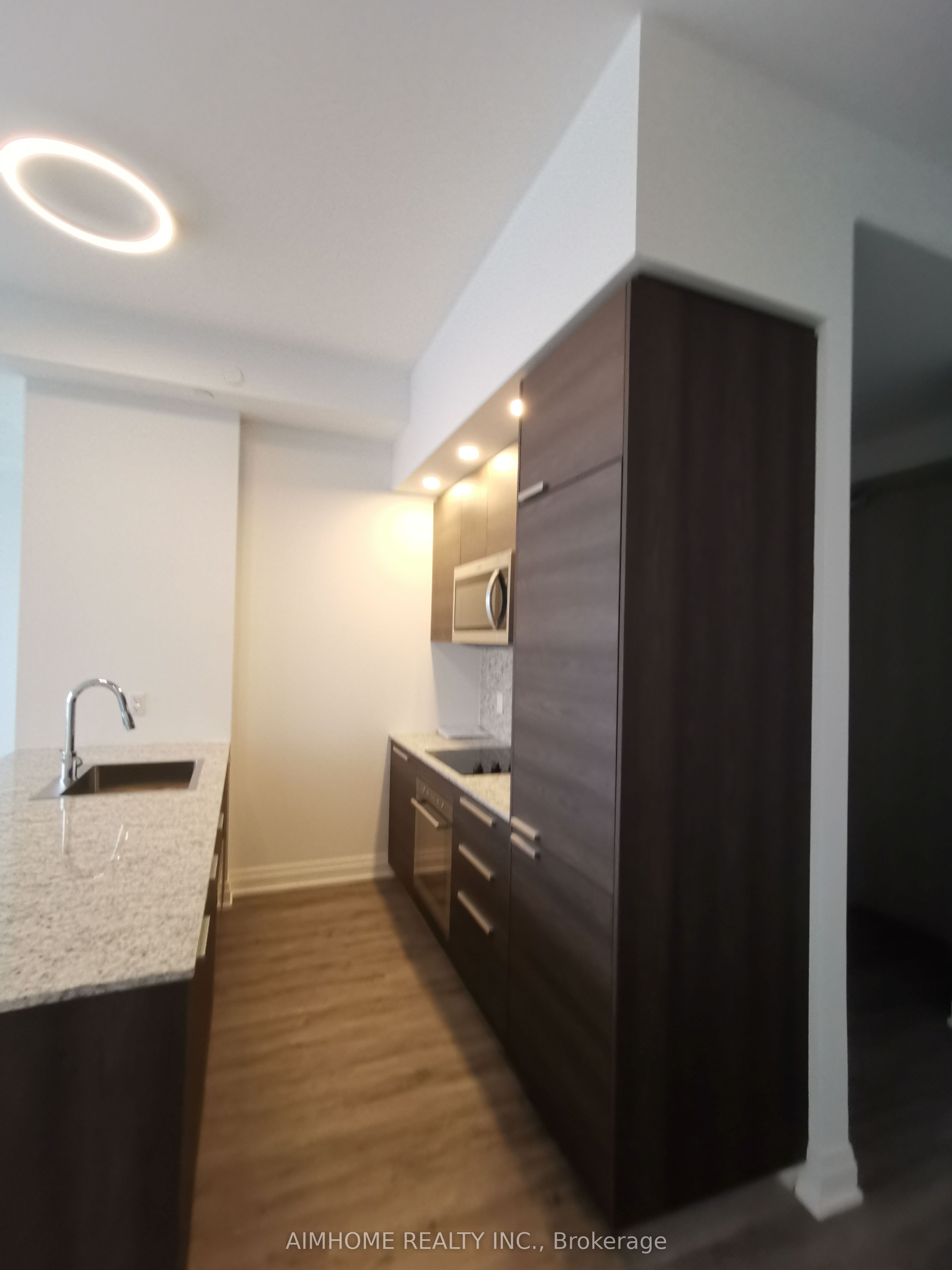 Additional image 3 of Ph605-75 Canterbury Place, Toronto, ON, M2N 5R5