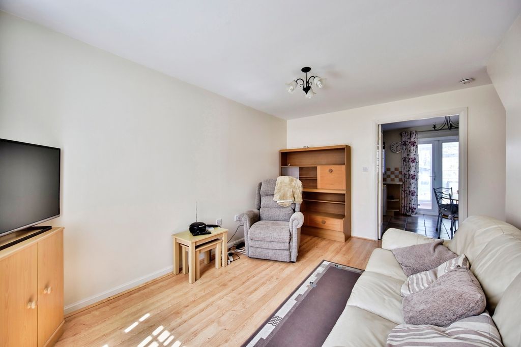 Additional image 7 of 2 bed semi-detached house for saleCoverdale Avenue, Maidstone, Kent ME15