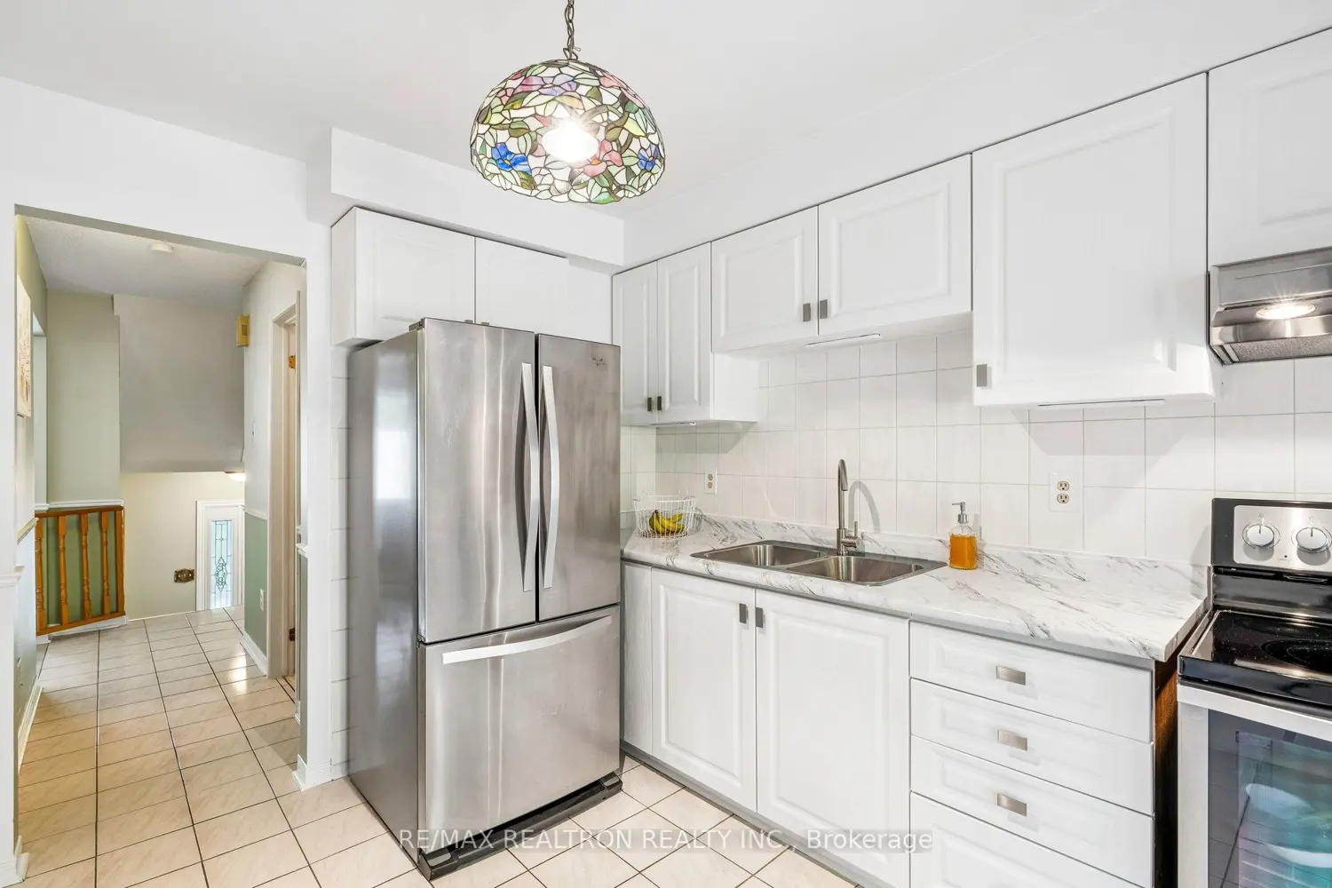 Additional image 5 of 102 Swinton Crescent