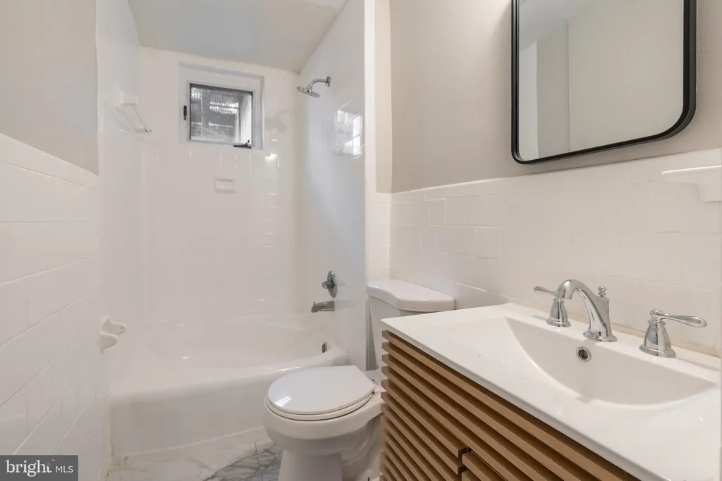Additional image 17 of 523 Constitution Avenue NE Unit 3, Washington, DC 20002