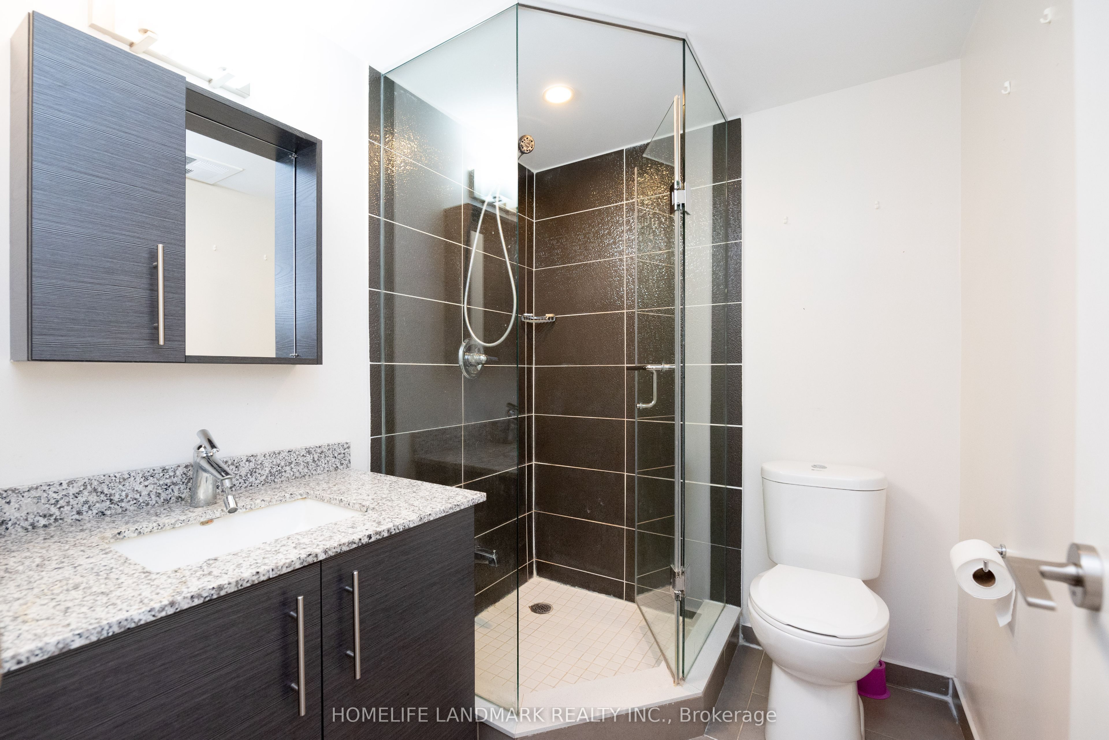 Additional image 4 of 319 South Park Road, Markham, ON, L3T 0B9