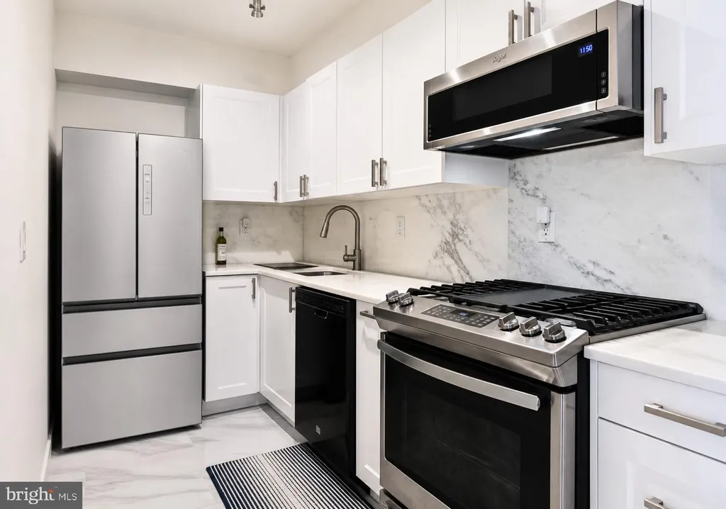 Additional image 2 of 1245 4th Street SW Unit E106, Washington, DC 20024