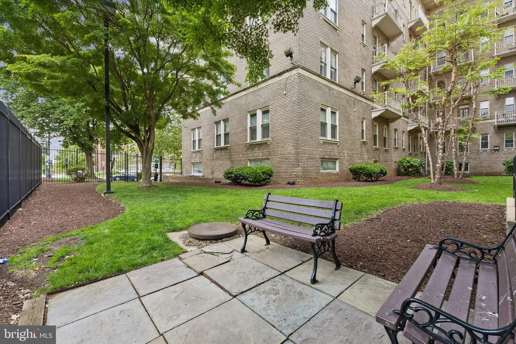 1308 Clifton Street NW Unit 507, Washington, DC 20009