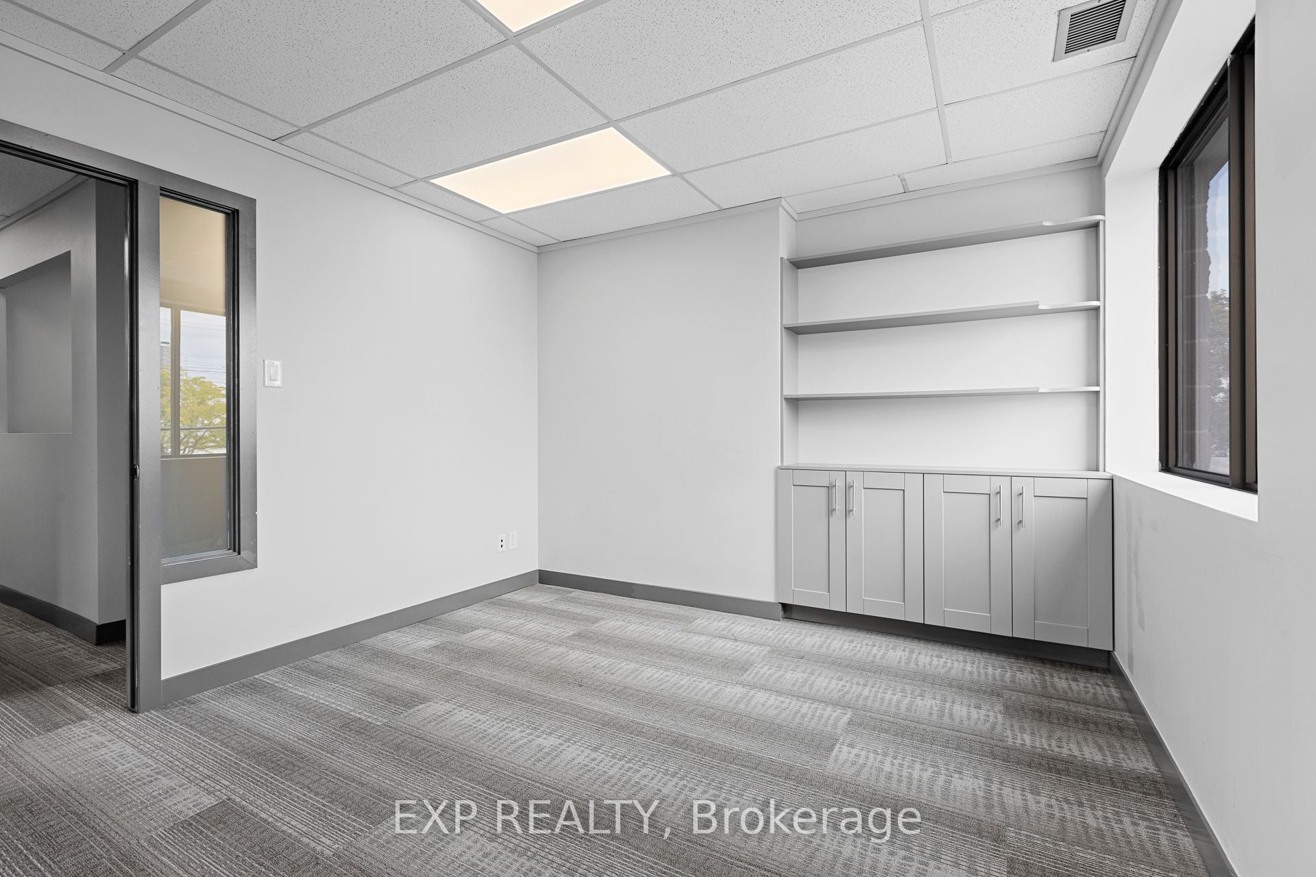 Additional image 6 of 201+202-1600 Laperriere Avenue, Ottawa, ON, K1Z 8P5