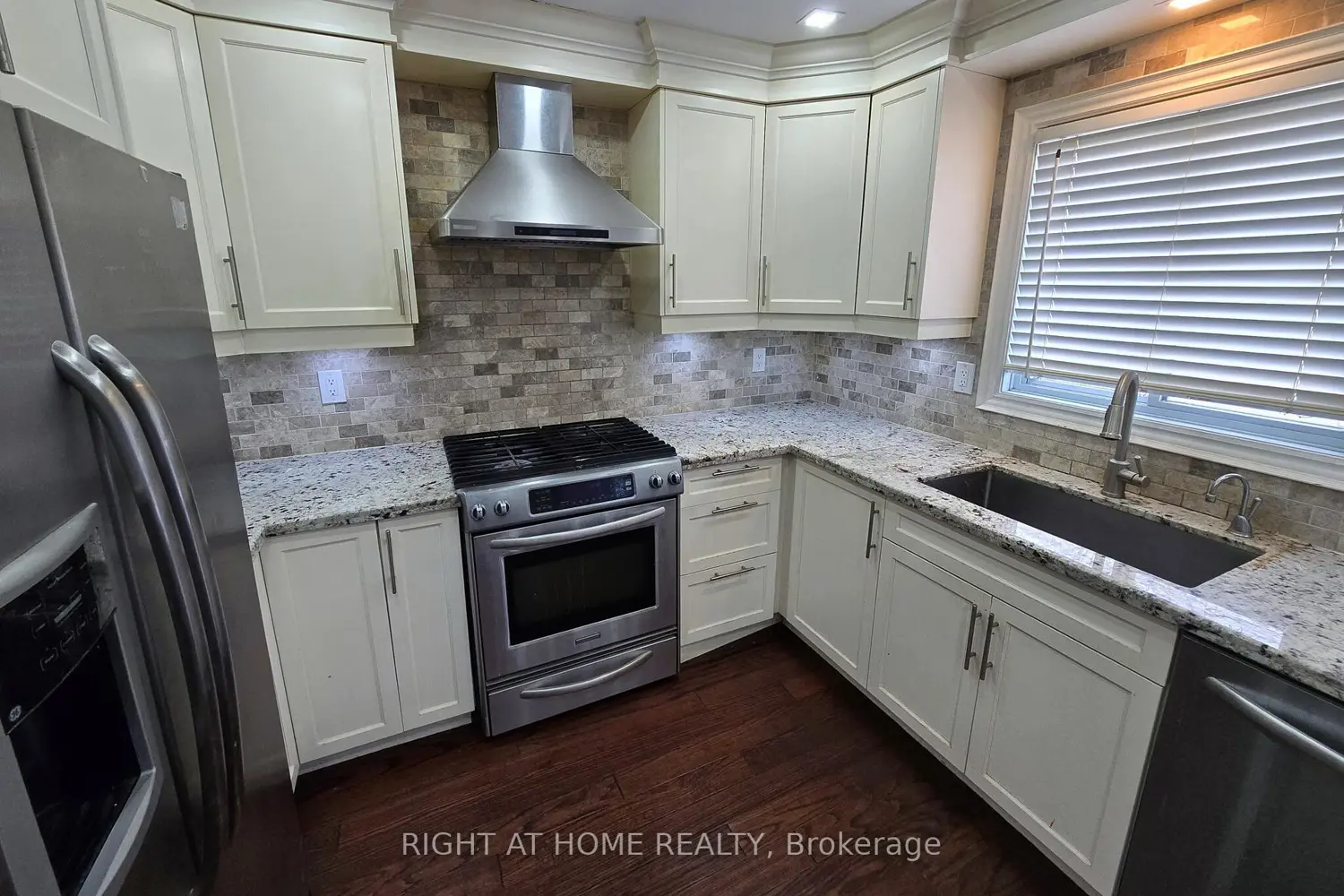 Additional image 6 of 54 Woodside Court