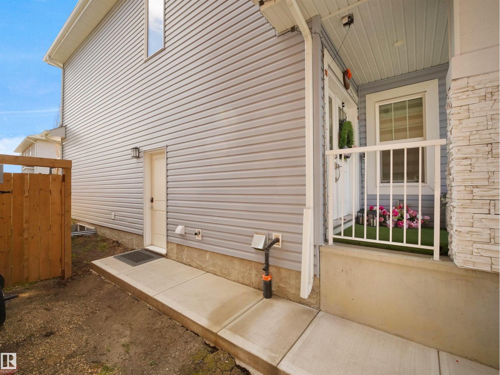 Additional image 4 of 1427 150 Avenue NW, Edmonton, AB, T5Y3R5