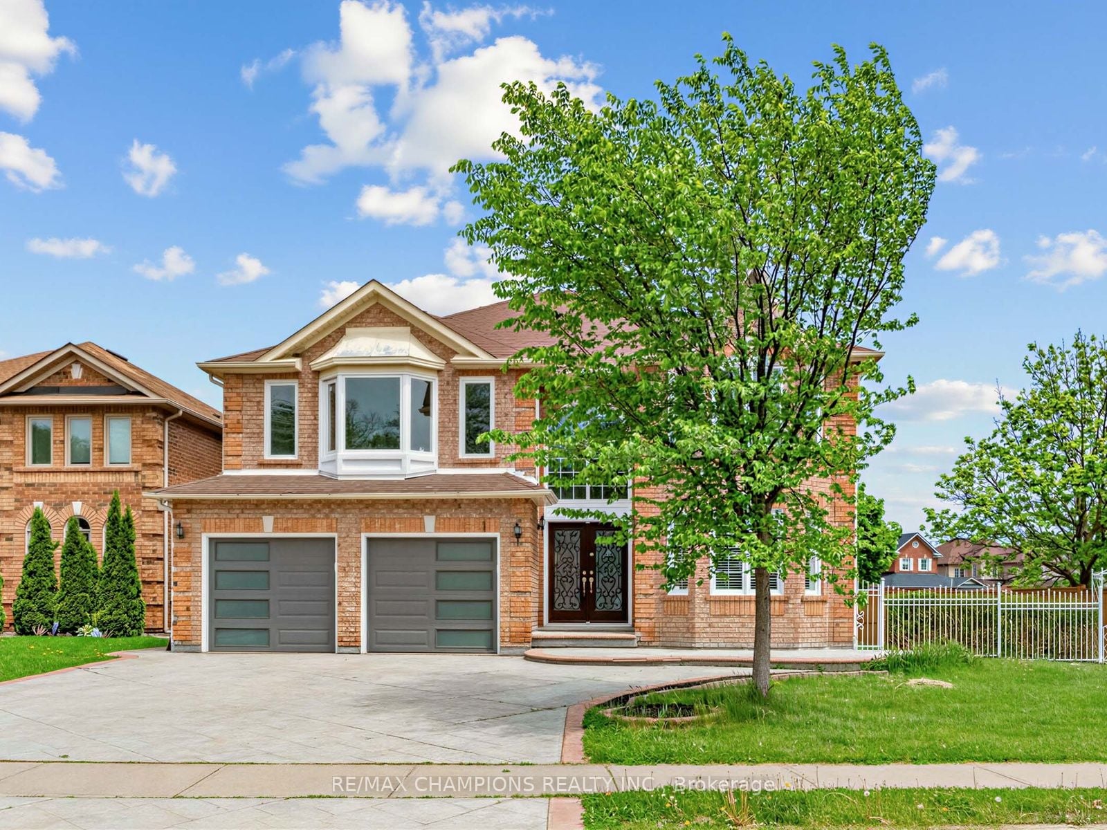 Additional image 2 of 1 Cluster Oak Place, Brampton, ON, L6R 1V2