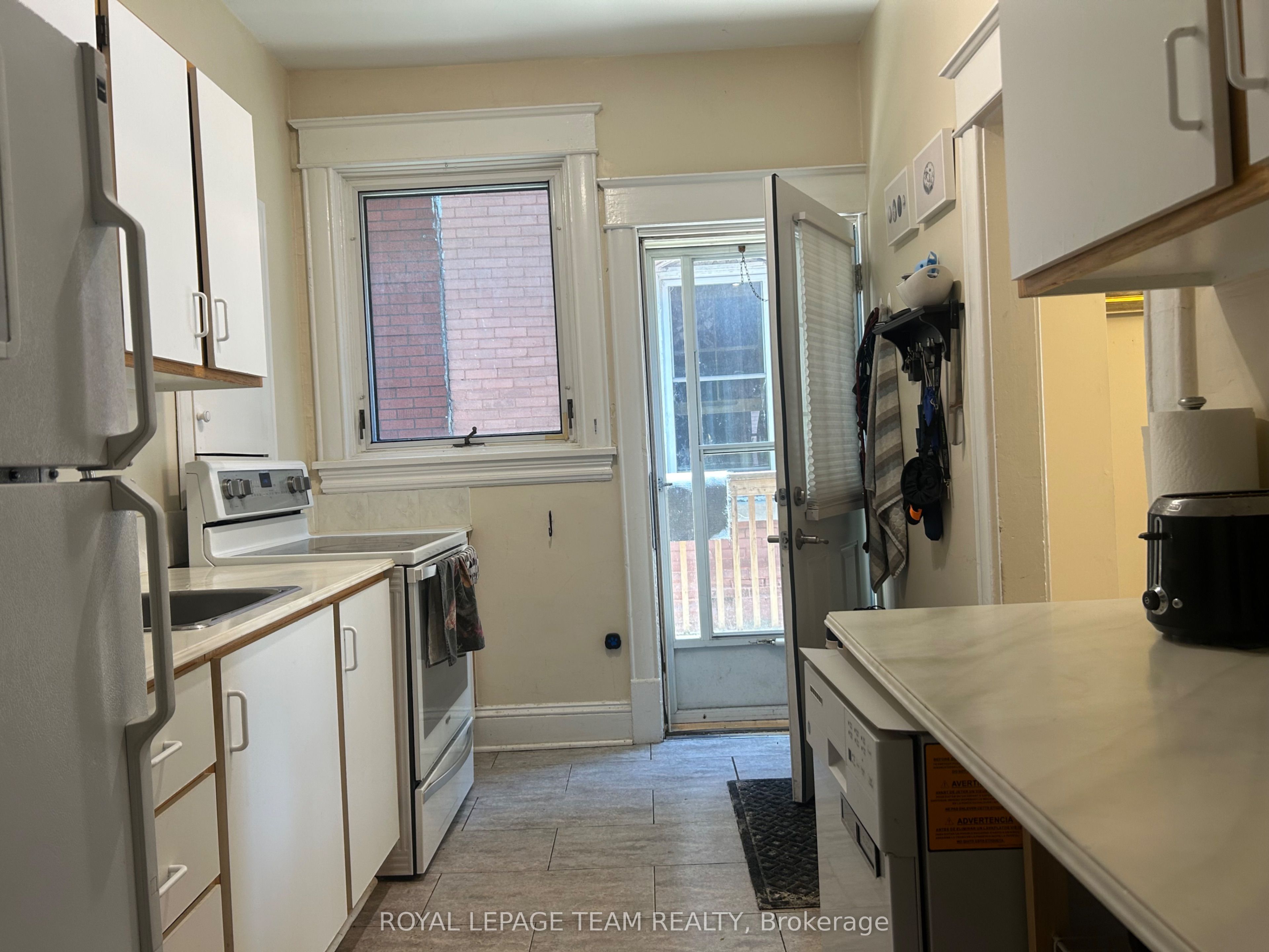 Additional image 6 of A-427 Sunnyside Avenue, Ottawa, ON, K1S 0S6