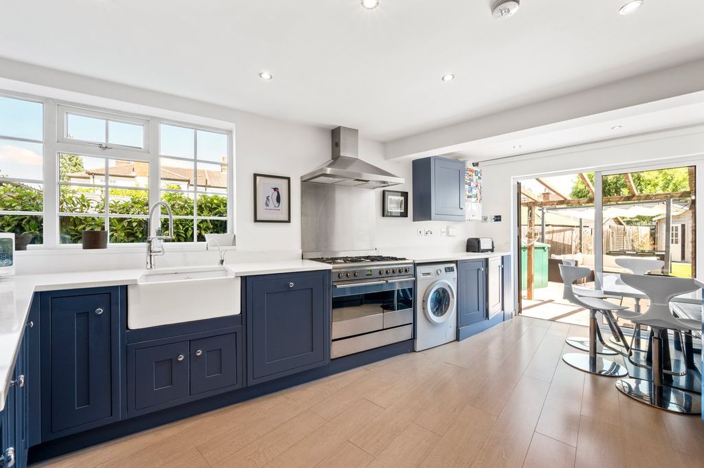 Additional image 19 of 3 bed terraced house for saleGlencoe Road, Weybridge KT13