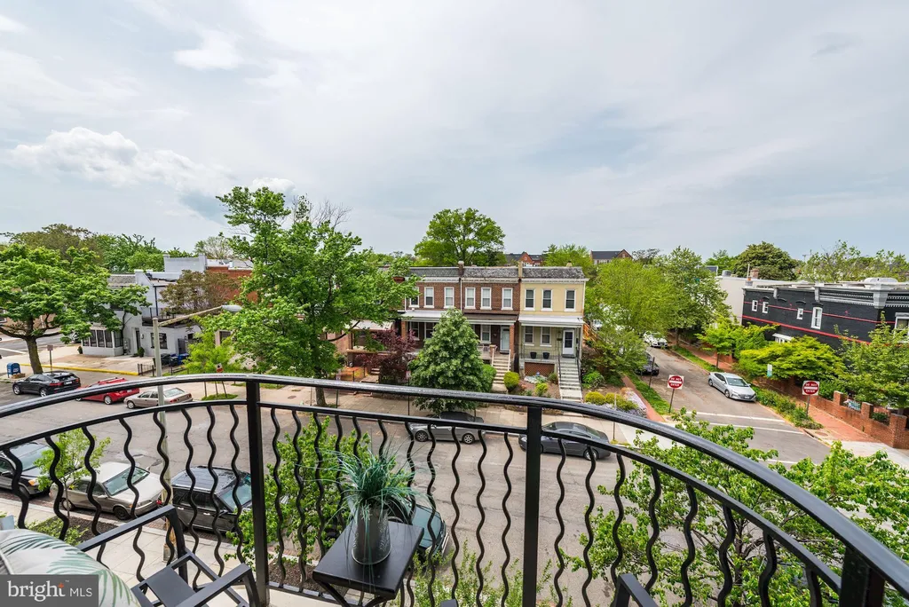 Additional image 12 of 401 13th Street NE Unit 403, Washington, DC 20002