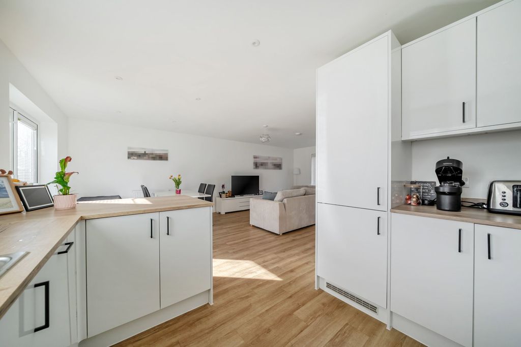 Additional image 5 of 2 bed end terrace house for saleHoo Farm Way, Minster, Ramsgate CT12