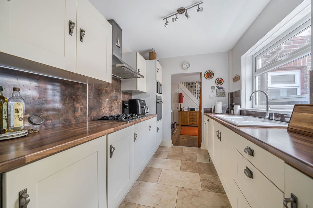 Additional image 8 of 3 bed semi-detached house for saleMonkton Road, Minster, Ramsgate CT12