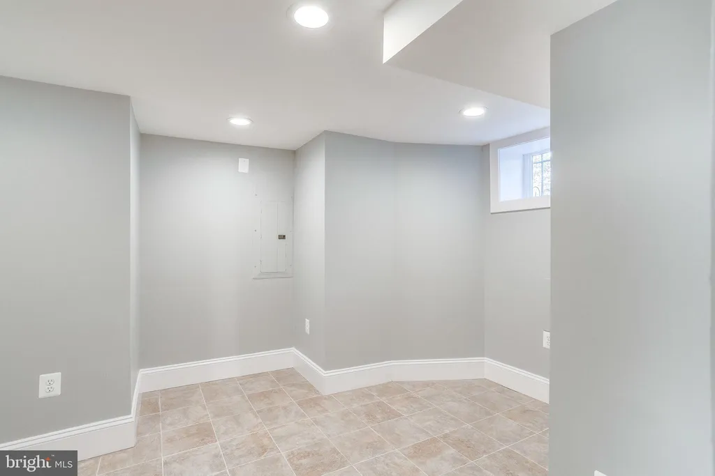 Additional image 37 of 606 Q Street NW, Washington, DC 20001