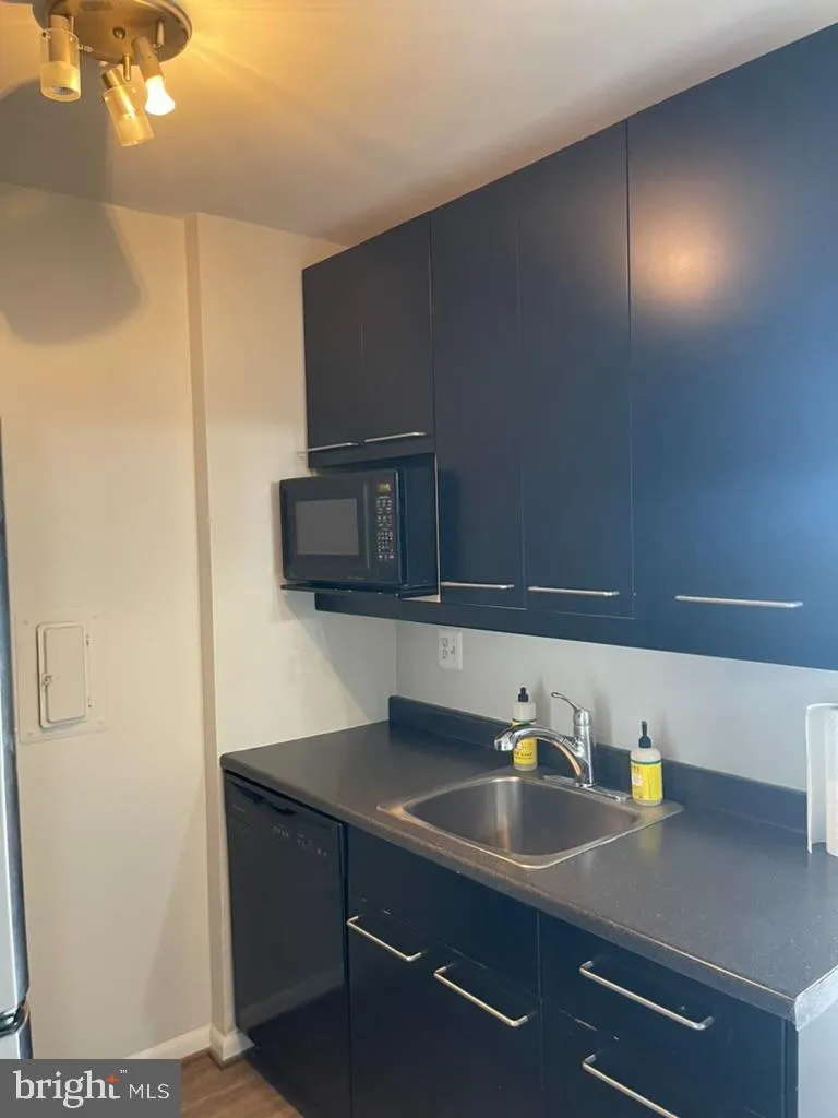 Additional image 77 of 922 24th Street NW Unit 711, Washington, DC 20037