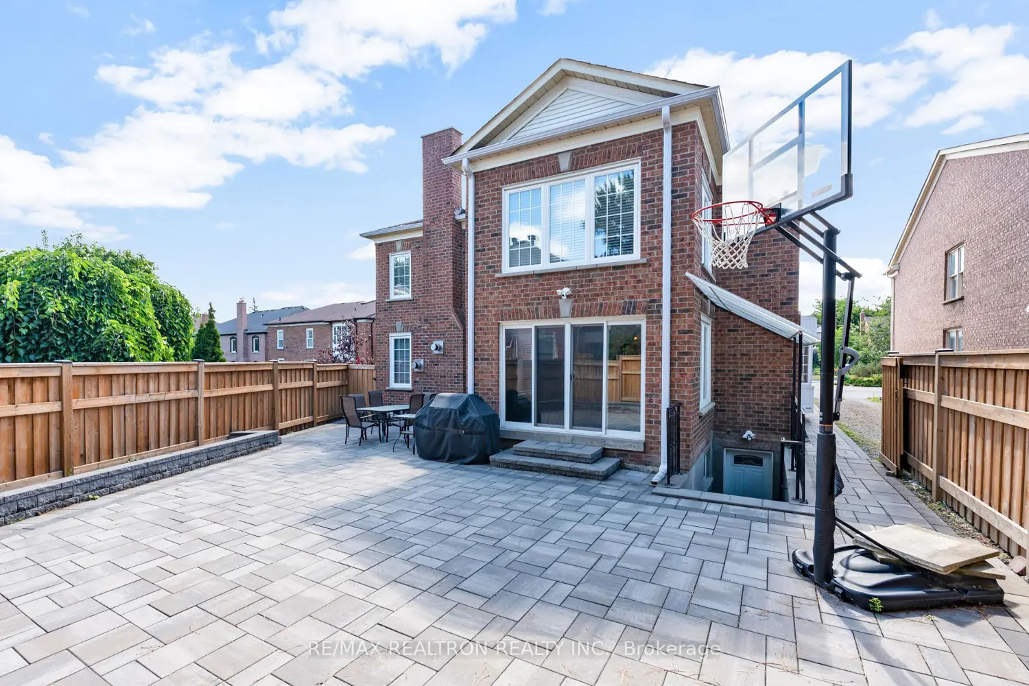 Additional image 17 of 26 Cowles Court