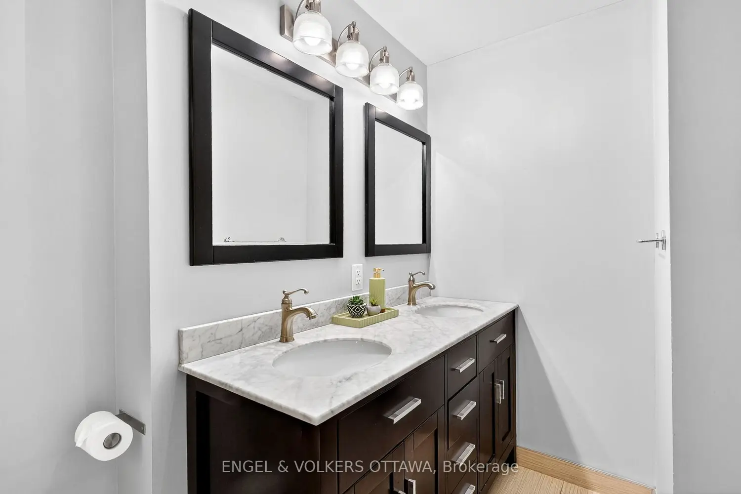 Additional image 15 of 320 Waverley Street Apt. 2