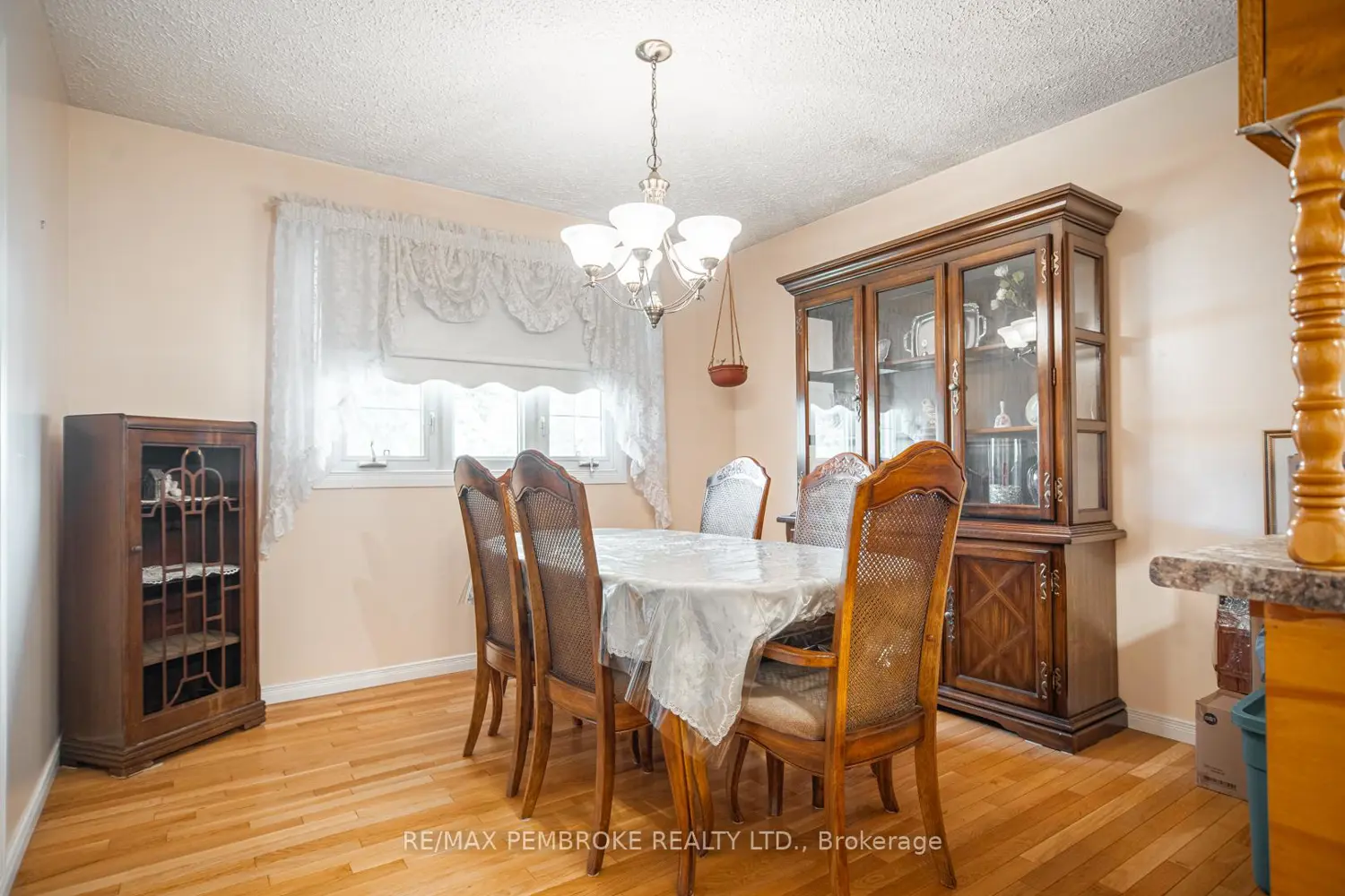 Additional image 4 of 784 Mackay Street