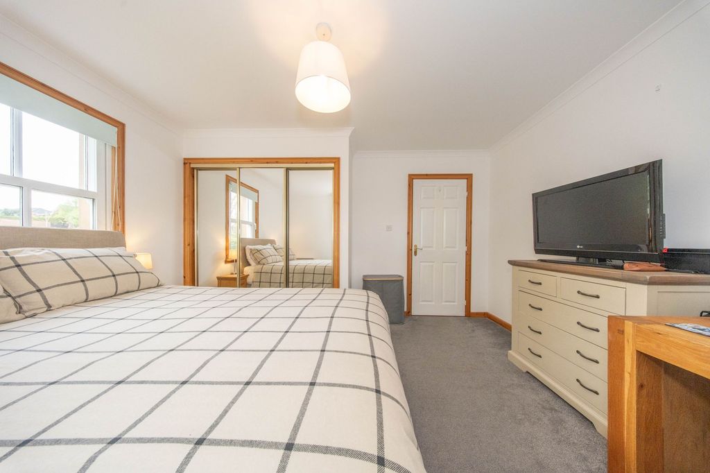 Additional image 12 of 2 bed flat for saleKnightsridge House Watson Green, Livingston EH54