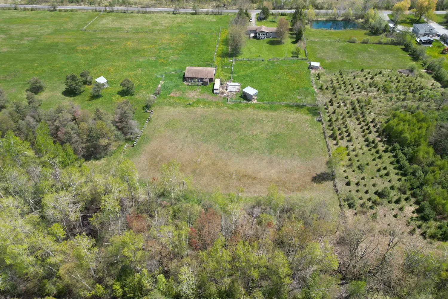 24730 Valley View Drive photo 4