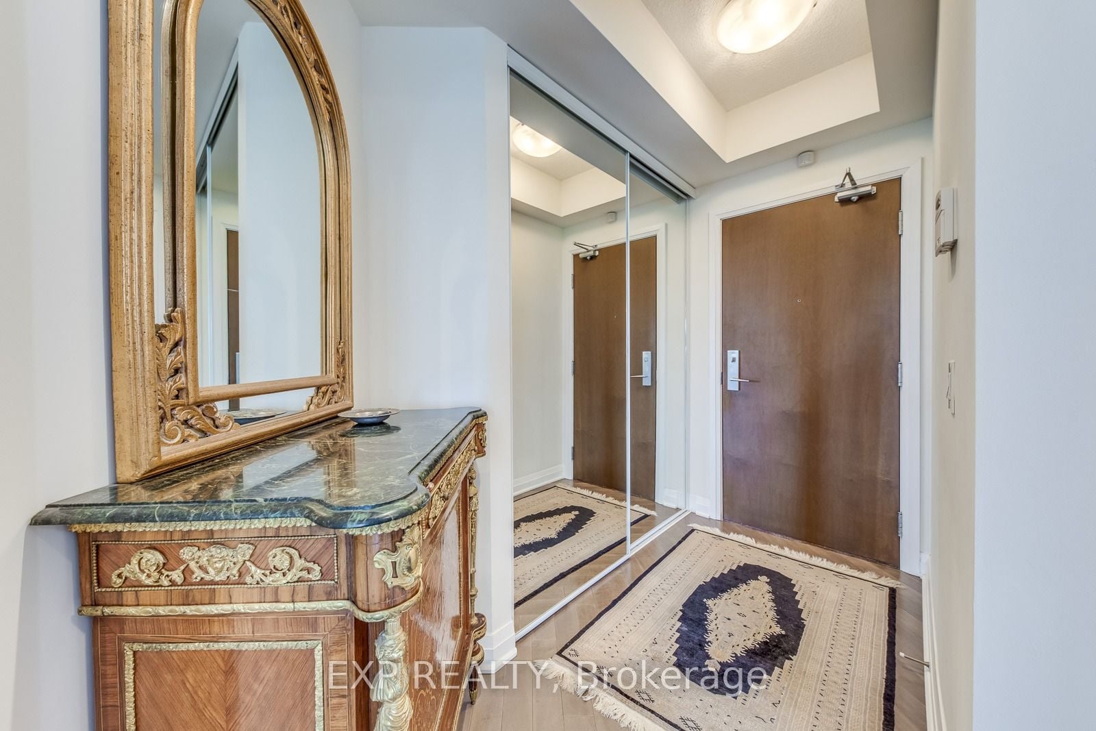 Additional image 4 of 905-1055 Southdown Road, Mississauga, ON, L5J 0A3