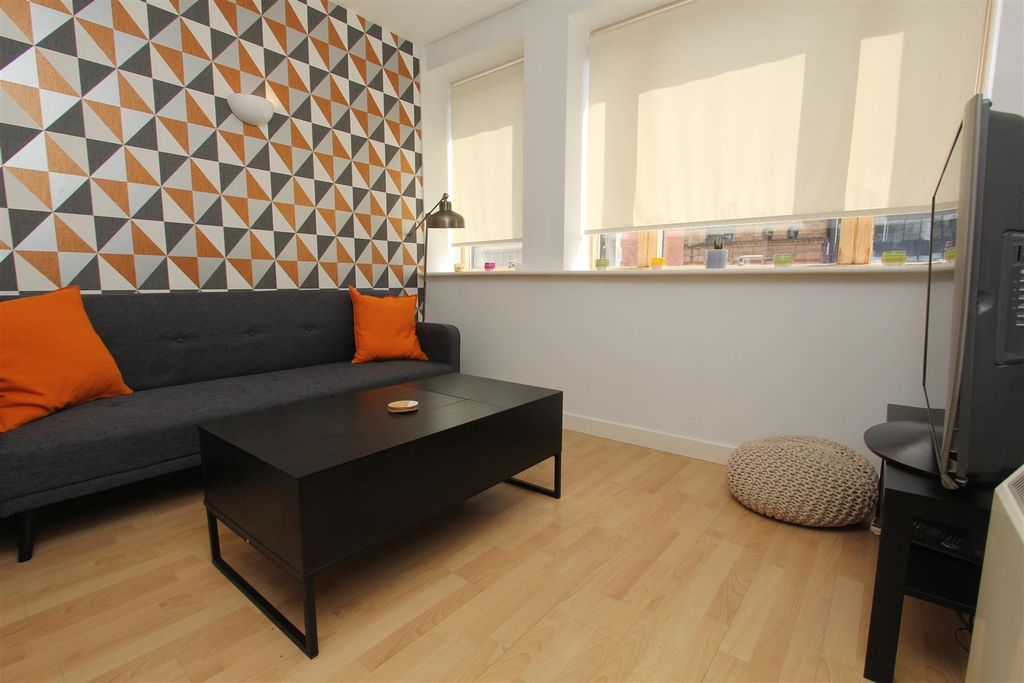 1 bed flat for saleSouth Parade, Leeds LS1