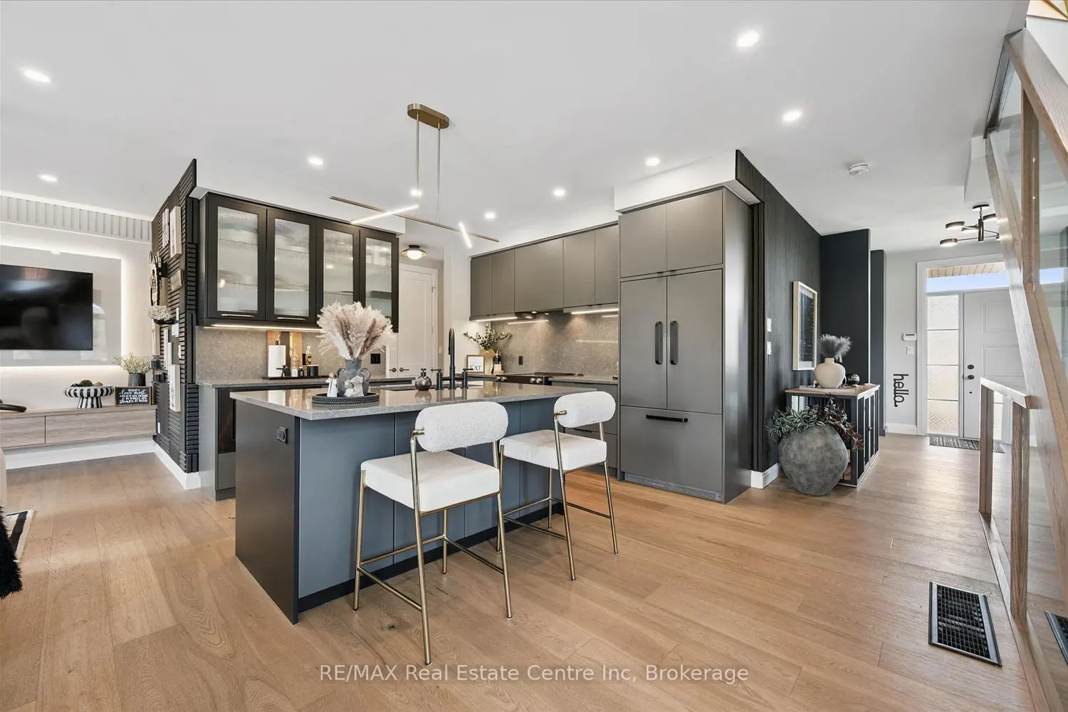 3 Queensbrook Crescent