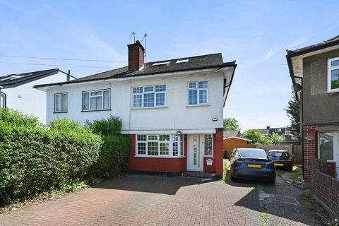 Kingshill Avenue, Northolt UB5