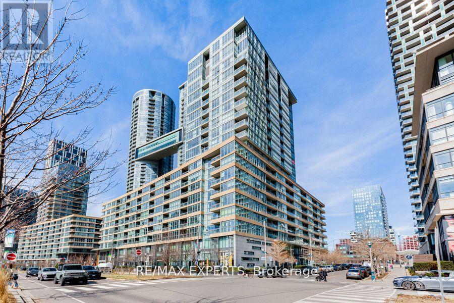 226 - 10 CAPREOL COURT