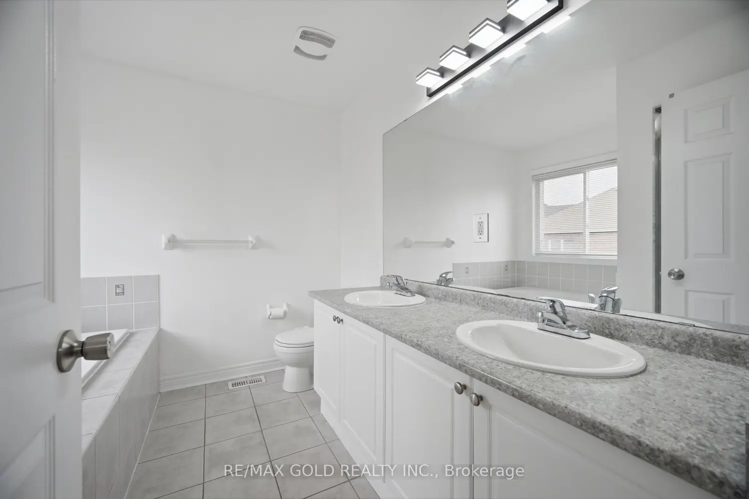 Additional image 7 of 52 Watsonbrook Drive