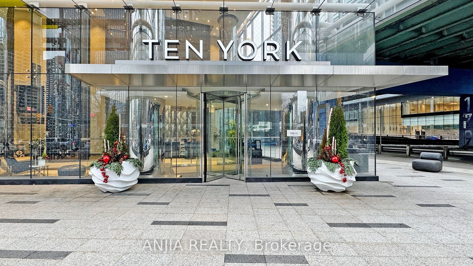 Additional image 5 of 5608-10 York Street, Toronto, ON, M5J 0E1