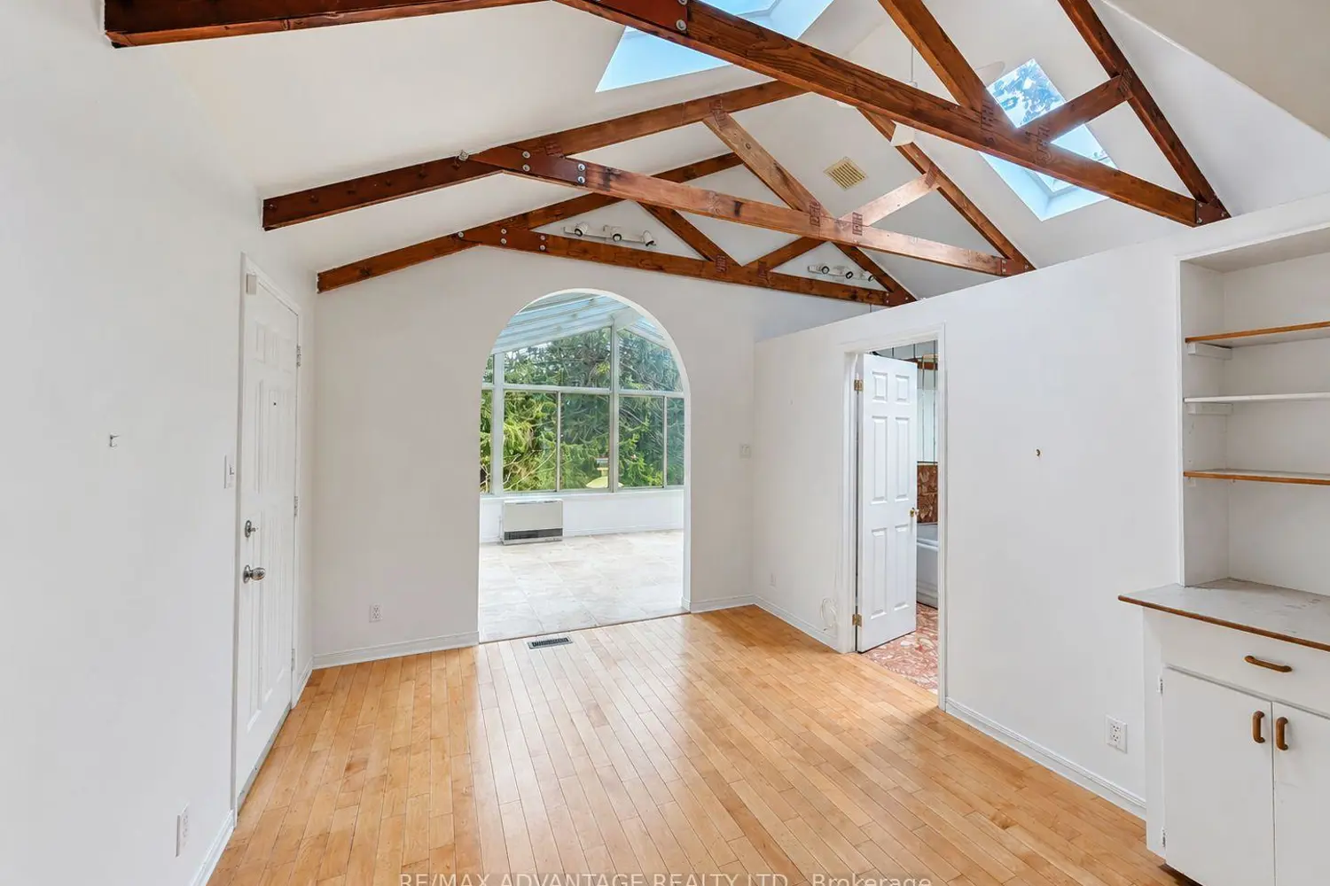 Additional image 6 of 439 Coombs Avenue